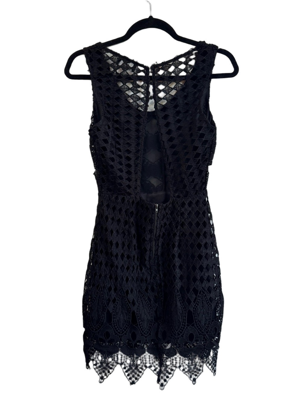 *NWT* ASTR [Nordstrom] Lace Cocktail Dress - Picture 16 of 16